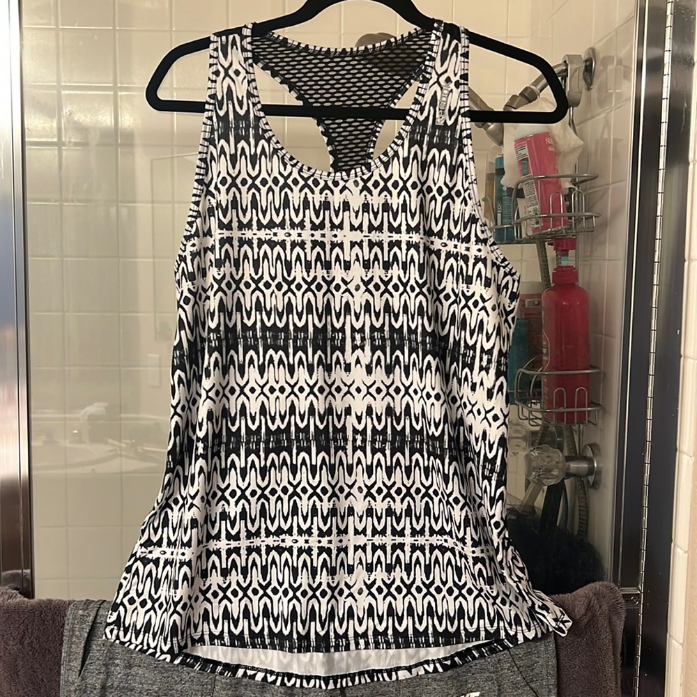 Reebok tank